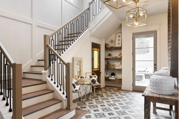 23 Clever Entry way Ideas for Rich Look