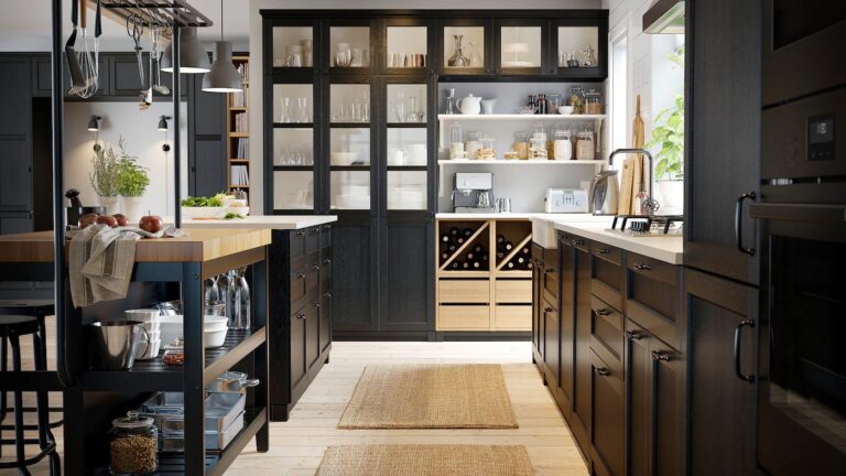 23 Small Butler’s Pantry Ideas That Maximize Style in Compact Homes