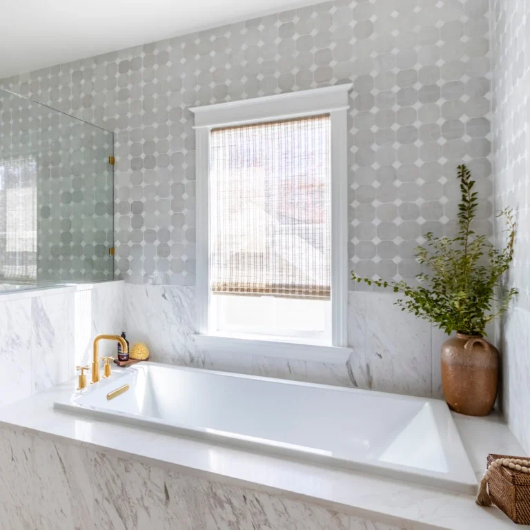 22 Budget-Friendly bathroom tiles ideas