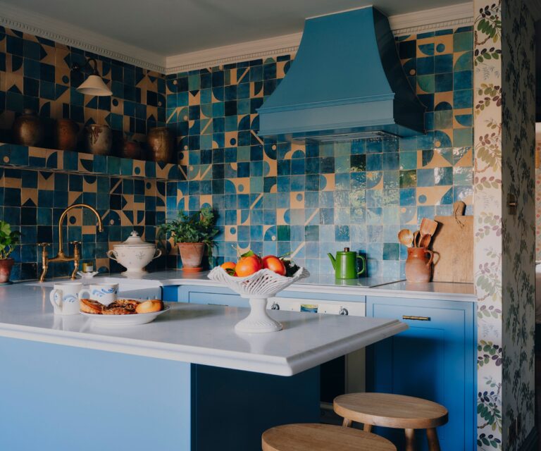 18 Colorful Kitchen Ideas For A Stylish And Functional Space