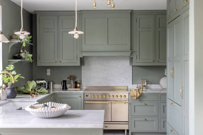 19 Kitchen Corner Cabinet Ideas That Make A Big Visual Difference