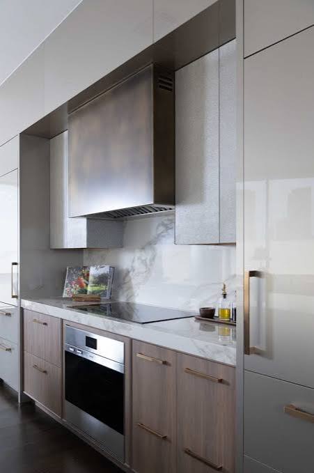21 Kitchen Door Ideas for a Fresh and Modern Look