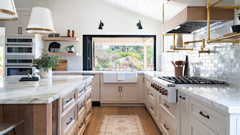 19 Kitchen Sink Ideas That Make A Big Visual Difference